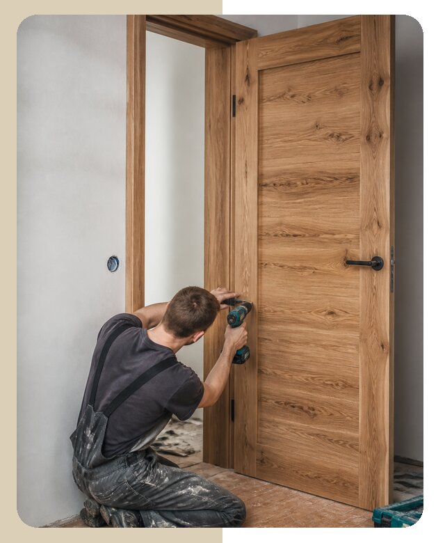 Профессиональный монтаж деревянной двери в Борисоглебске под ключ